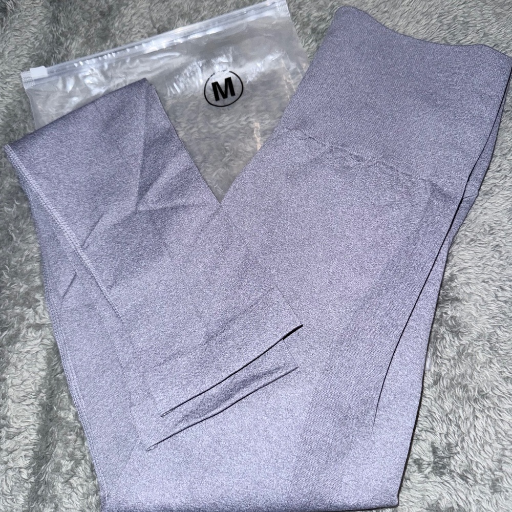 Seamless legging